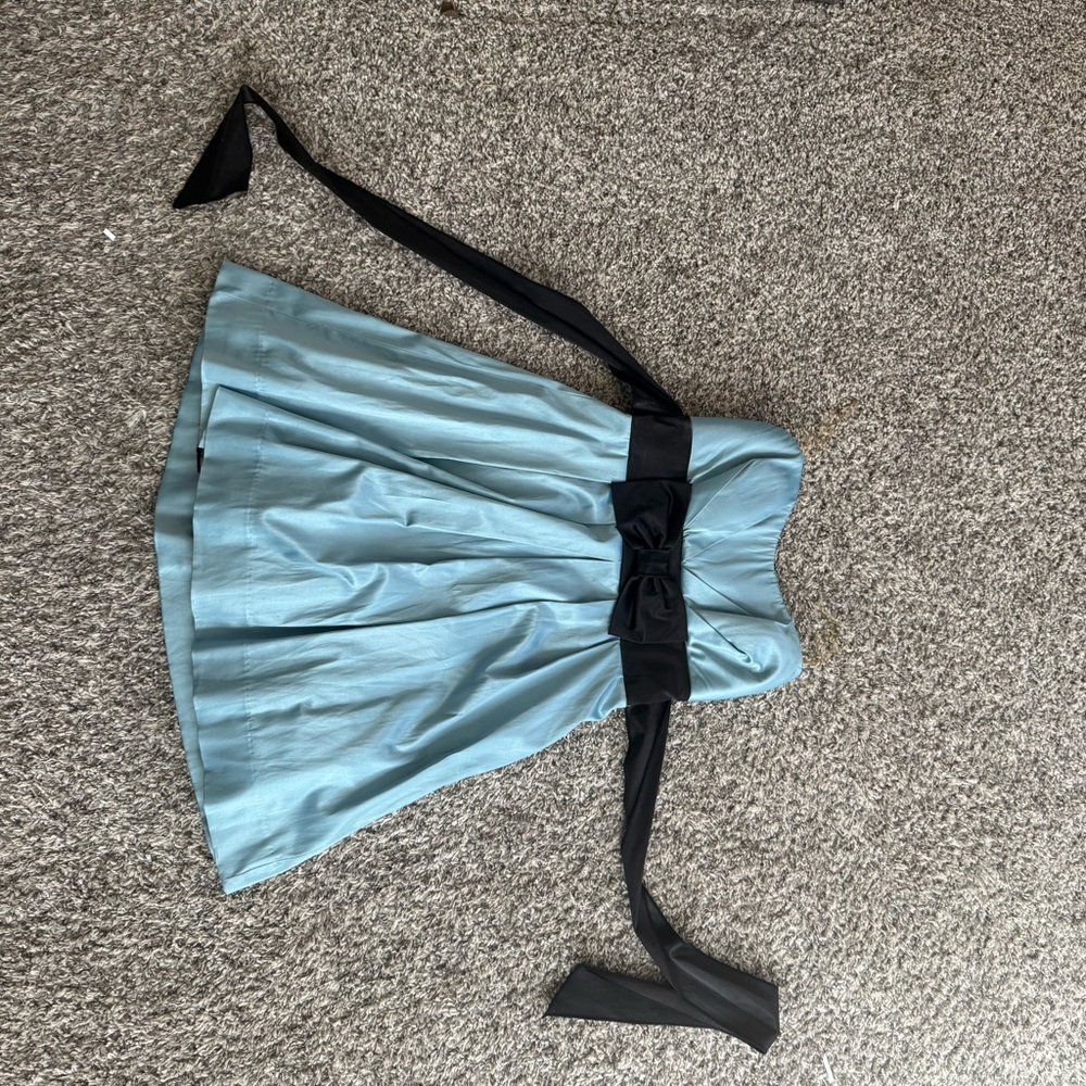 Used Speechless Worn Light Baby Blue Size 9 Mini Dress